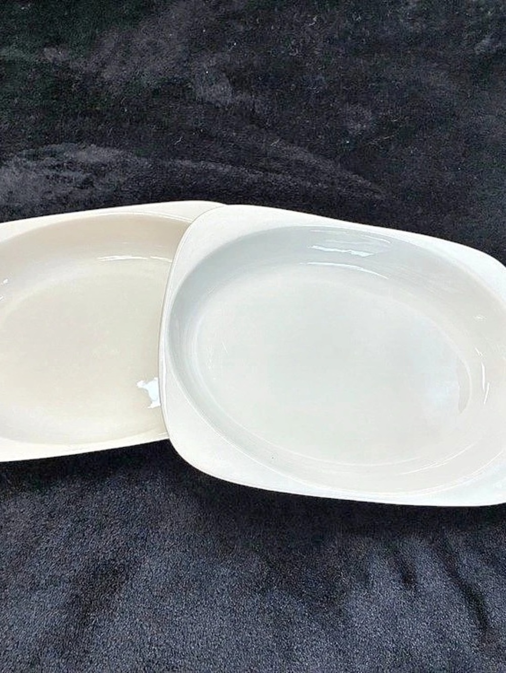 United Dish Large White Dinnerware Set of 2